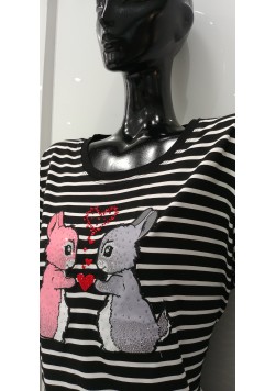 ΑΣΠΡΟΜΑΥΡΟ T-SHIRT ΜΕ ΡΙΓΕΣ