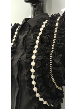 ΜΑΥΡΗ ΑΜΑΝΙΚΗ ΜΠΛΟΥΖΑ ΜΕ ΠΕΡΛΕΣ